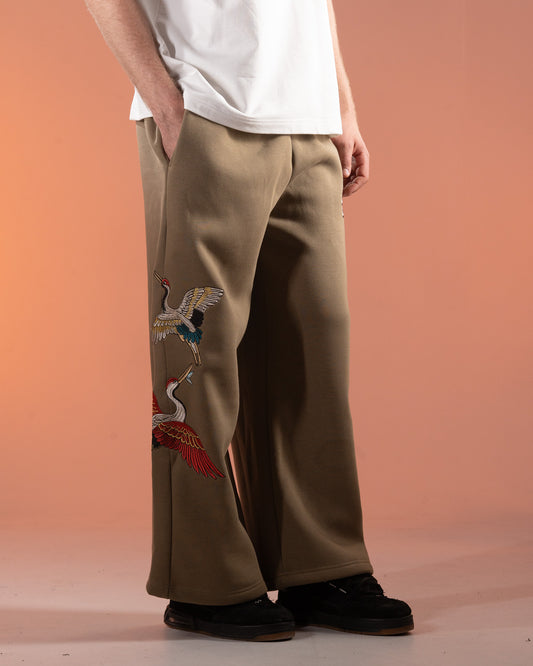 ETERNAL SKY SWEATPANT - OLIVE