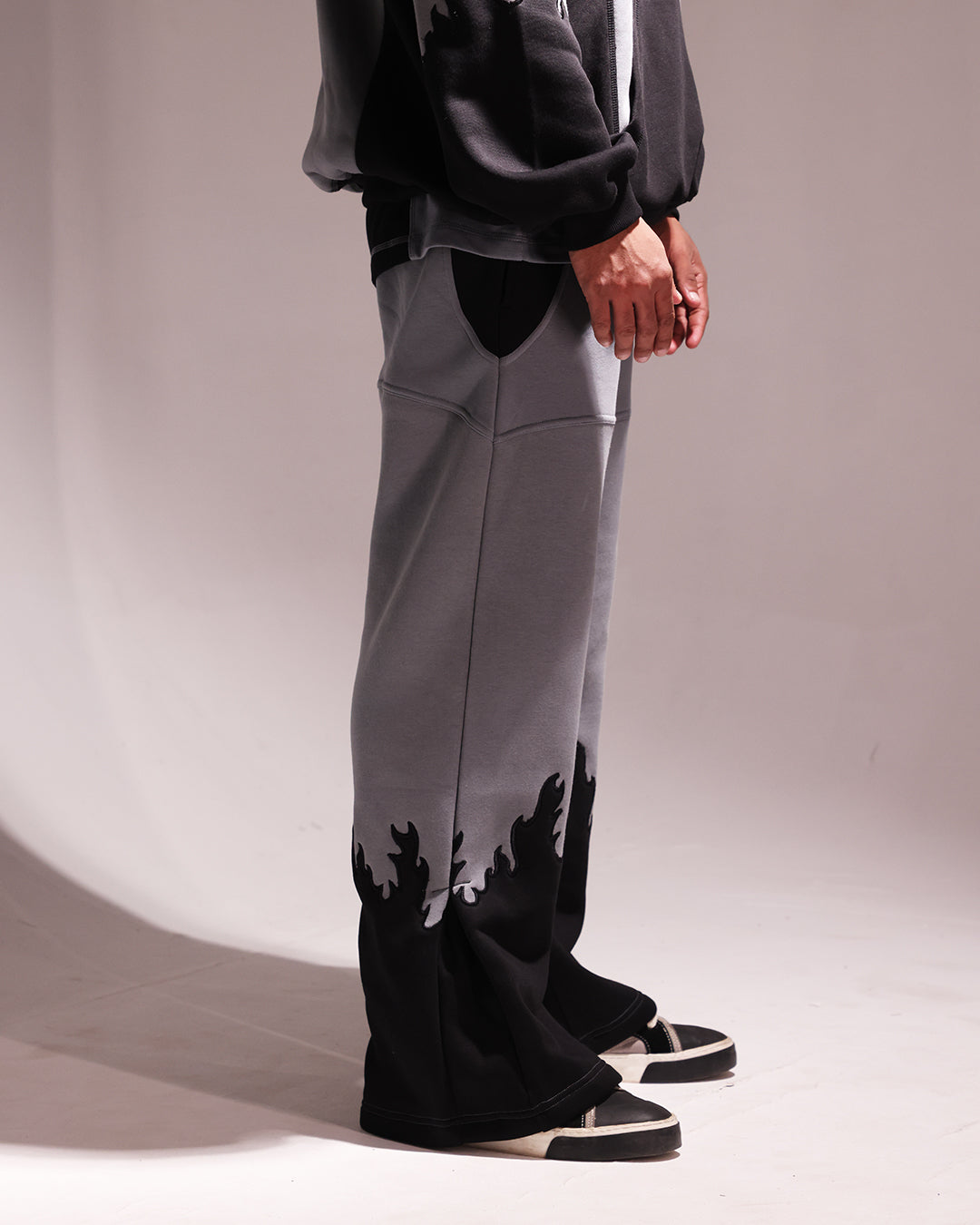 MILITARY FLARED SWEATPANTS - MOUNTAIN