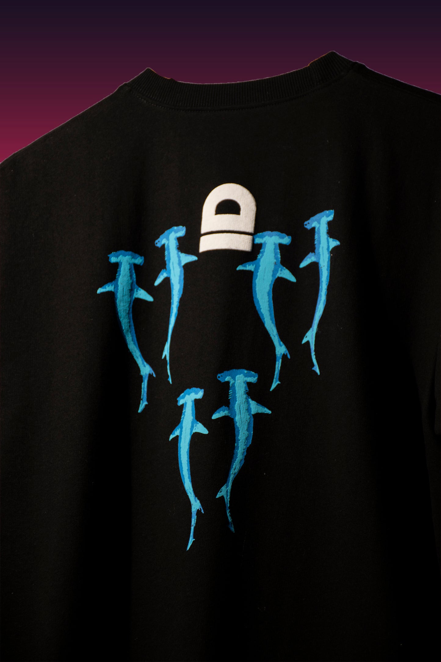 HAMMERHEAD T-SHIRT IN JET BLACK